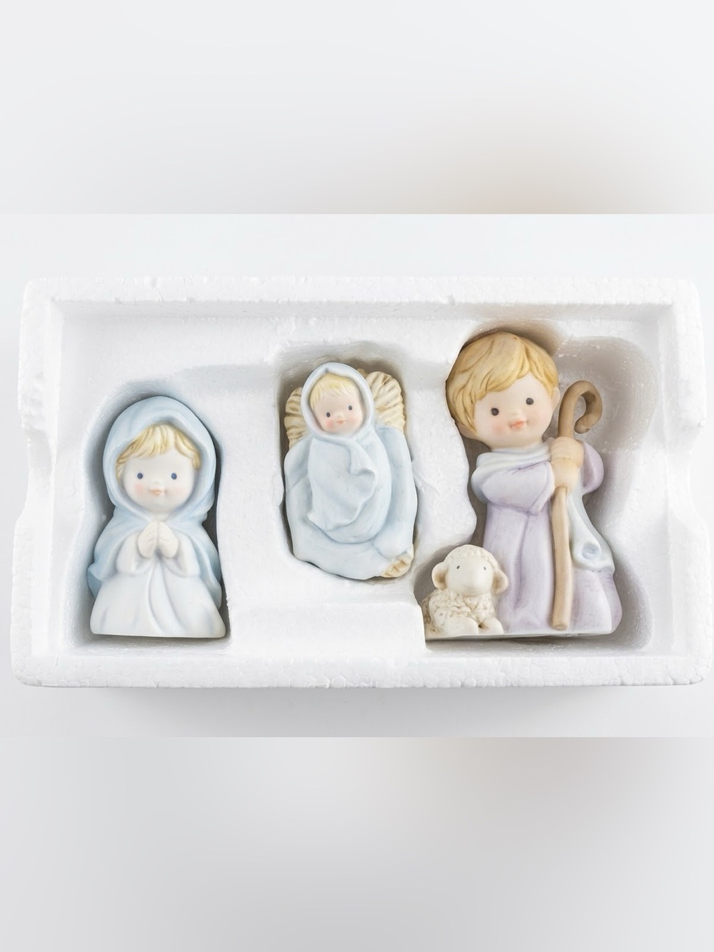 Vintage 1986 Avon Heavenly Blessings Nativity The Holy Family 3-Piece Boxed Set
